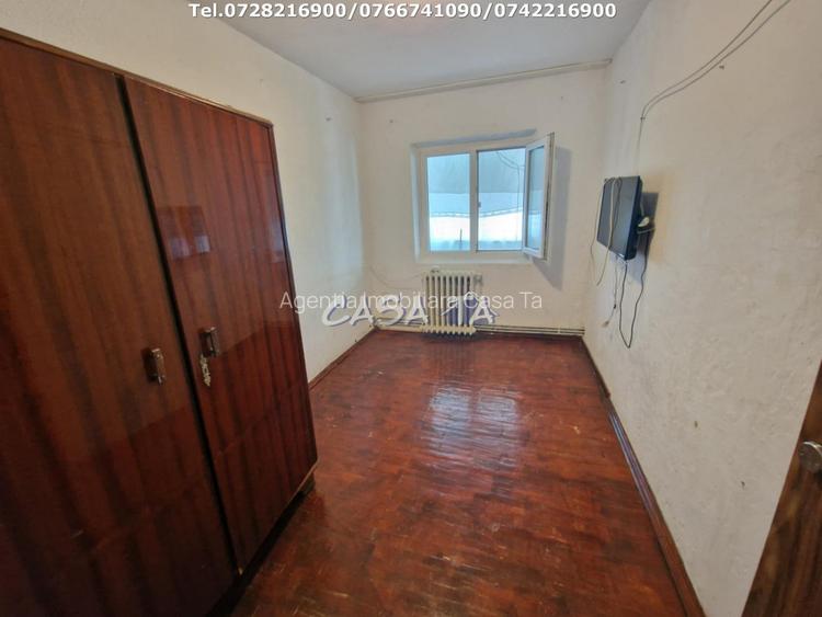 Apartament 3 camere ,situat in Targu Jiu, Str.Agriculturii - 3