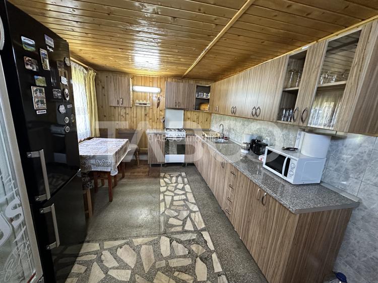 Cabana spatioasa la 5 km de Partia Sureanu complet utilata - 4