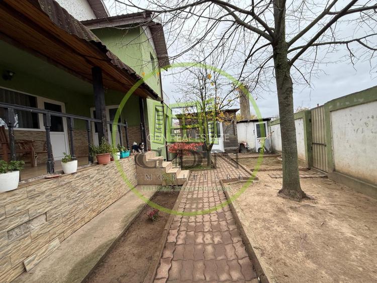 Casa D+P+M, 713 MP teren, 300 MP utili, Carcea, zona Metro - 11