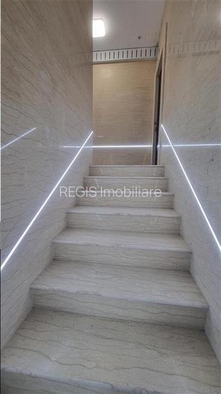 Vila - Bloc modern de 11 camere zona Centrul Civic , Onix - 32