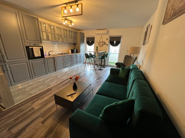 Închiriez apartament 2 camere, renovat, parcare subterană – zona Centrală - 3