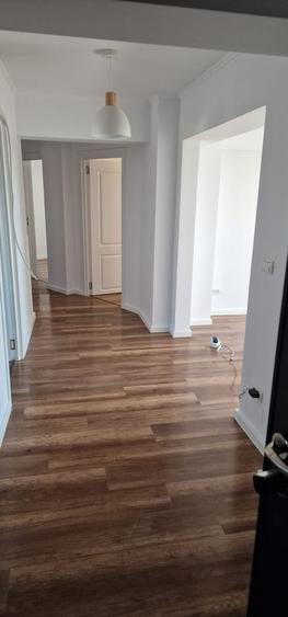 APARTAMENT EXCEPTIONAL 4 CAMERE, RENOVAT DE LA 0 , ETAJ 3