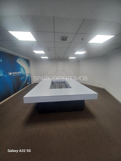 SPATII COMERCIALE /BIROURI//CLINICA// WEST MALL - 8