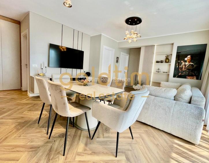 DESIGN UNIC/SUPERB/ZONA LINISTITA/LUX/1 LOC PARCARE - 2