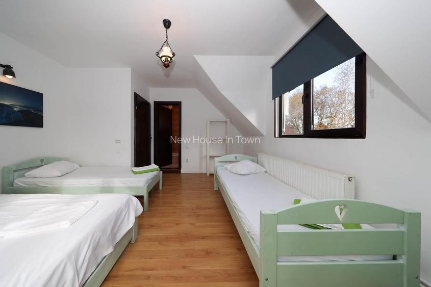 Vilă spațioasă de vânzare în Predeluț, Bran | 2000mp - 23