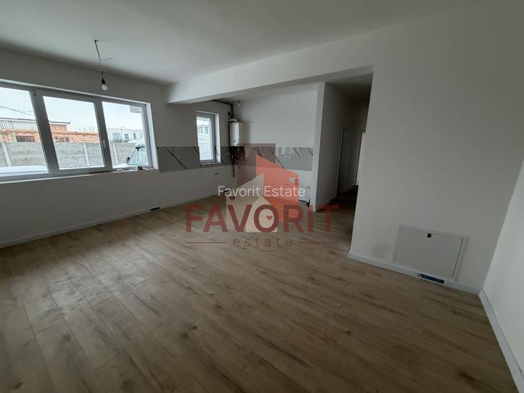 Disponibil imediat. Gradina proprie de 46 mp. 2 locuri de parcare in CF - 2