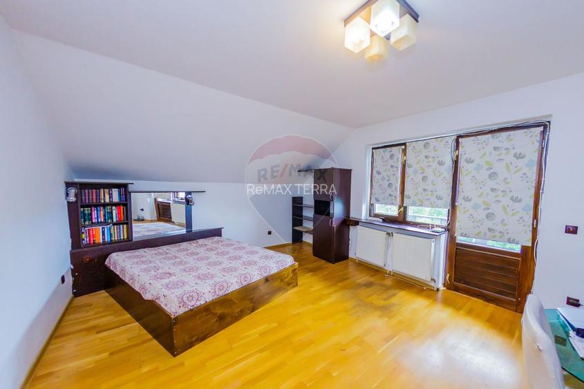 Casa De Vanzare-CEA MAI FRUMOASA PRIVELISTE SPRE BAIA MARE - 15