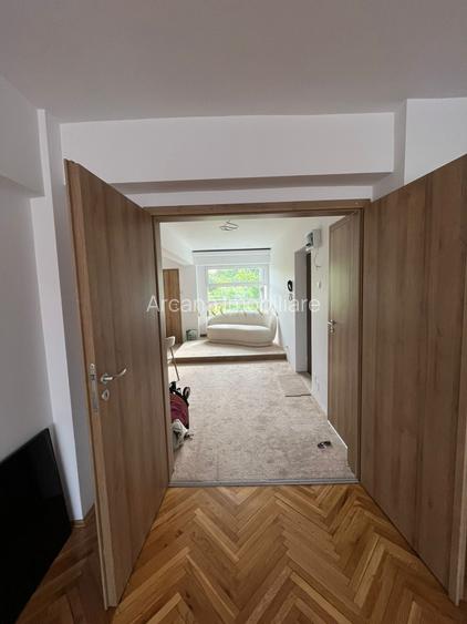 Apartament central de închiriat - 2