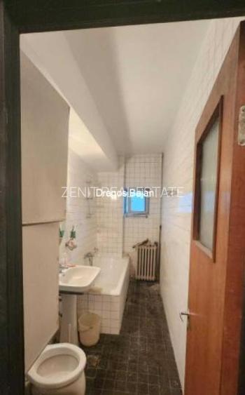 Cismigiu / 1974 // 4 camere - 4