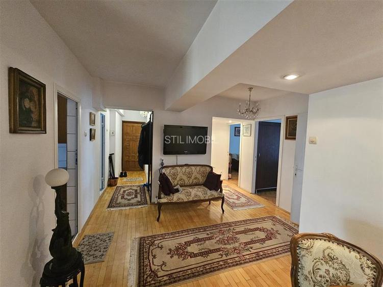 Apartament 4 camere - Hala Centrala - 5