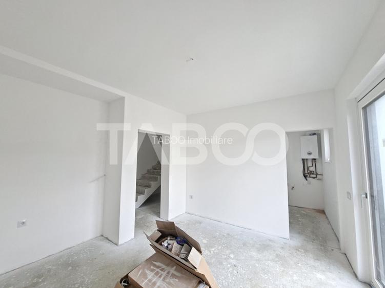 Casa tip duplex de vanzare cu acces auto curte terasa Selimbar - 7