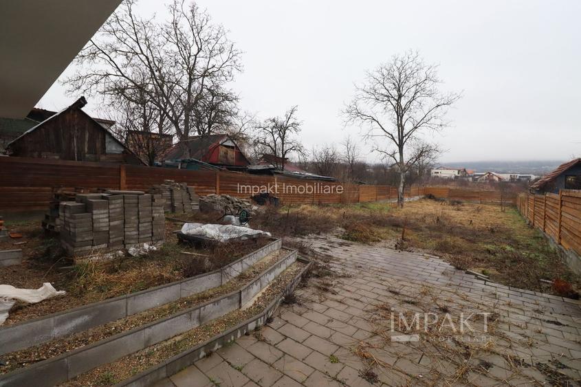 Duplex de vanzare In Dambul Rotund, teren de 697 mp! - 42