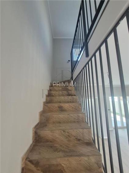 DUPLEX PREMIUM -   Despartit prin camera Tehnica  - bucatarie inchisa -  2 Front - 9