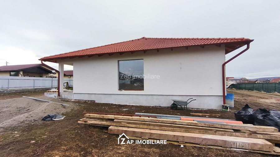 Casa 1 Nivel 107 mp utili - 4 camere - 500 mp teren - 5