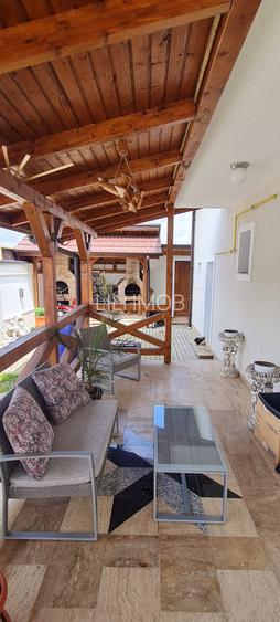 Vand /schimb casa P+M zona Zavoi - 10