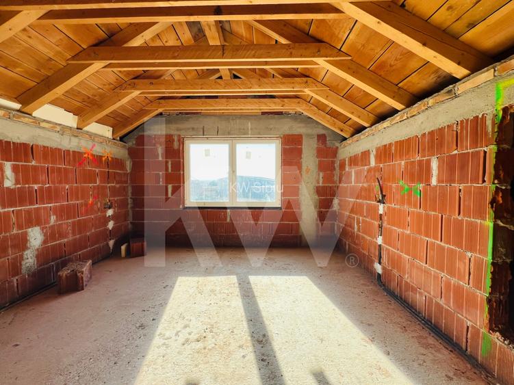 Casa unifamilială mare 5 cam, garaj, curte. Întabulată. Fughiu Oradea - 20