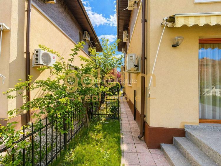SUPERBA/SPATII DEPOZITARE/ANSAMBLU INCHIS CU PISCINA/RENOVATA - 50