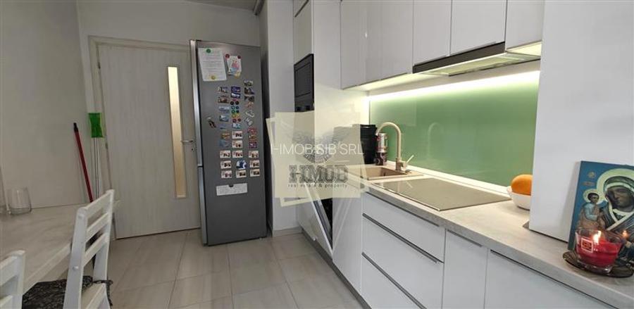 Apartament cu 3 camere balcon si loc de parcare in Kogalniceanu - 11