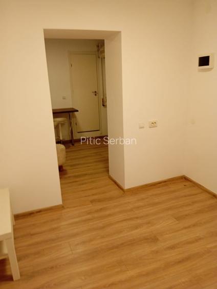 Garsonieră centru vechi, renovată complet, clădire fără risc seismic - 7