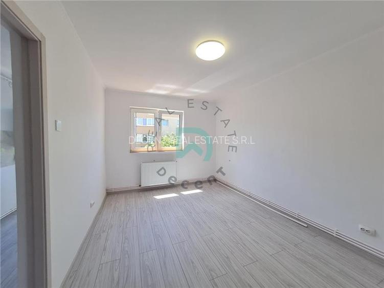 Garsoniera Craiter, etaj 3, renovata, Brasov - 10