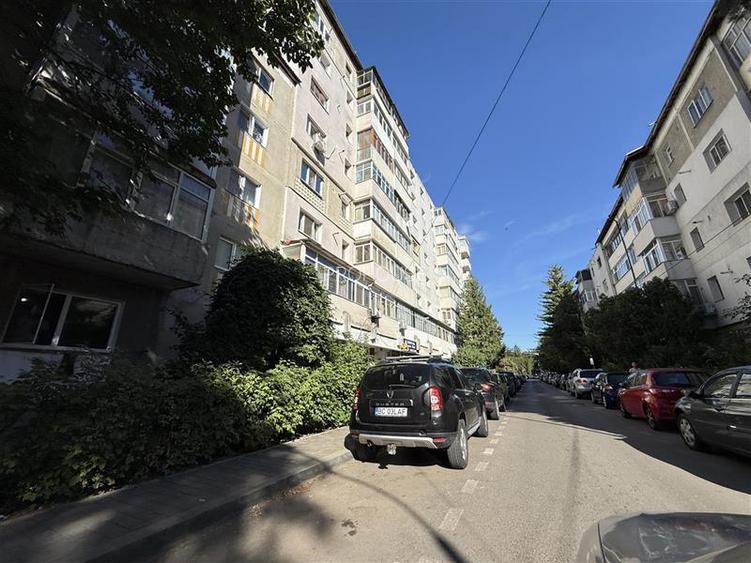 Zona Spital - Liceul Pedagocic - 2 camere decomandate - 2