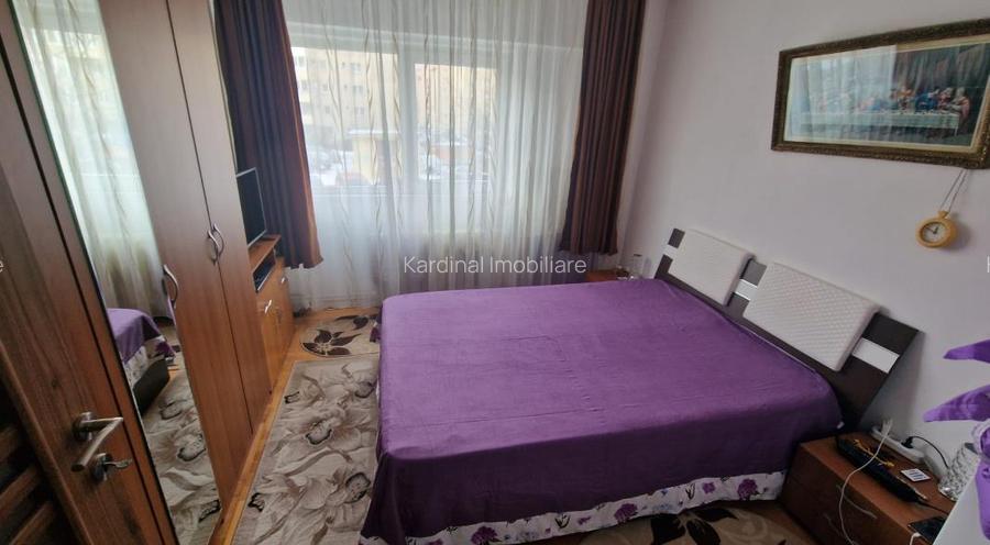 Apartament 2 camere decomandat etajul 1 zona  Judetean - 6