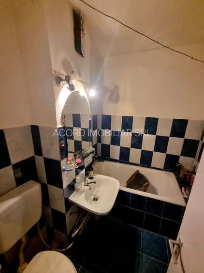 Piata ciresica-apartament 4 camere decomandat - 9