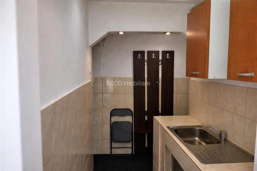 RECO Apartament 2 camere Rogerius - 5