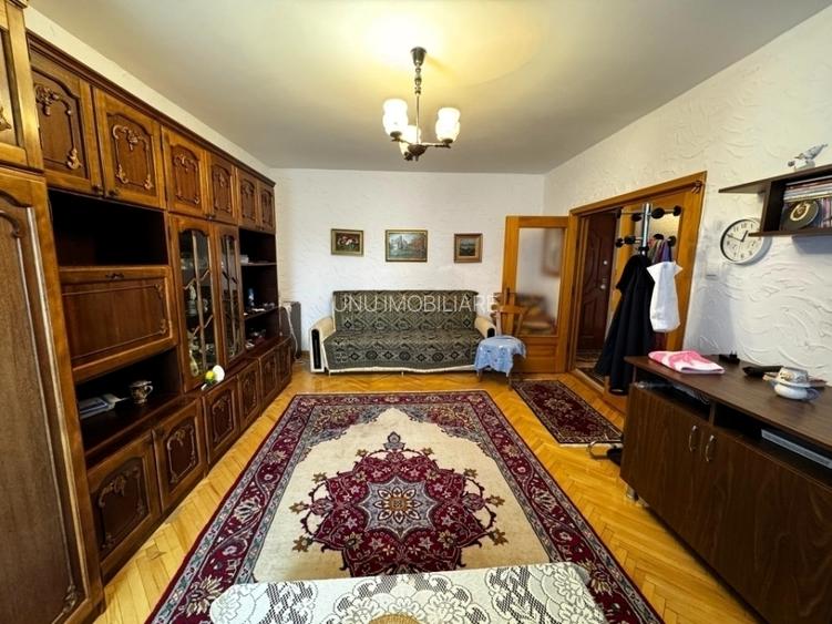 Oancea-Sf Maria-2 Camere Decomandat 63mp-bloc 1990 - 12