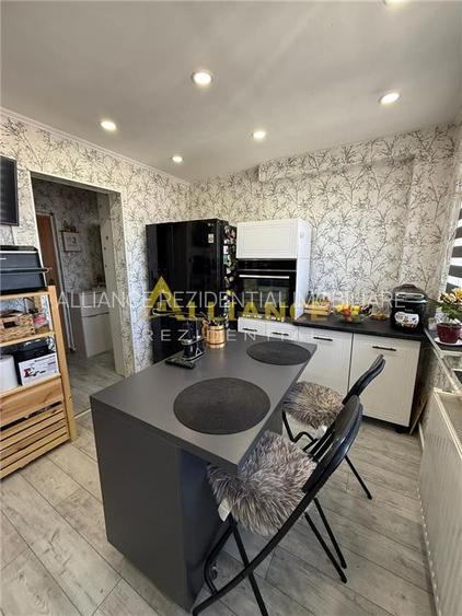 Ttitan Apartament 3 camere Aleea Barajul Bistritei | Etaj 10/10 | 73.58 mp | 133 - 5