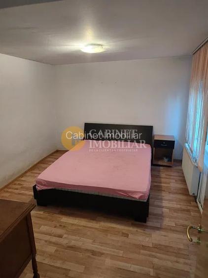 Casă de vânzare – Tătărași, toate utilitatile, libera! - 4