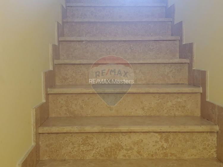 Casă / Vilă de lux cu 5 camere de vânzare în Vadu Moldovei, Suceava - 57