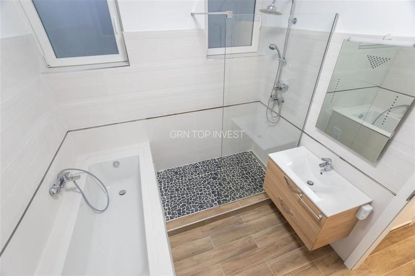 Apartament de LUX 3 camere si curte Parcul Sub Arini - 23