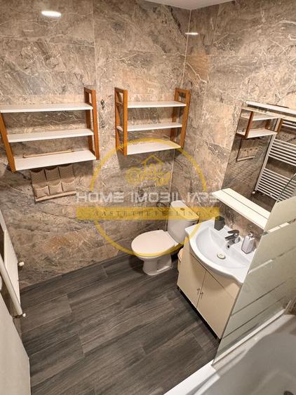 Apartament tip penthouse 120 mp in Breazu