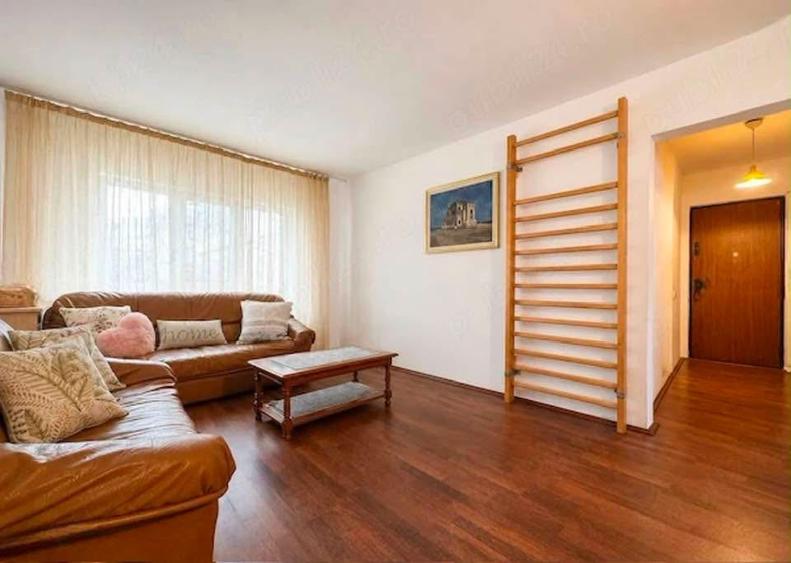 4 Camere Decomadat Zona Faleză Nord Gaze