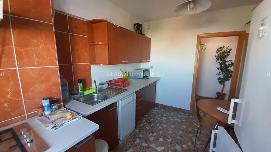 Apartament spațios cu 3 camere / 1980 / cartierul Piața Română / Dacia - 6