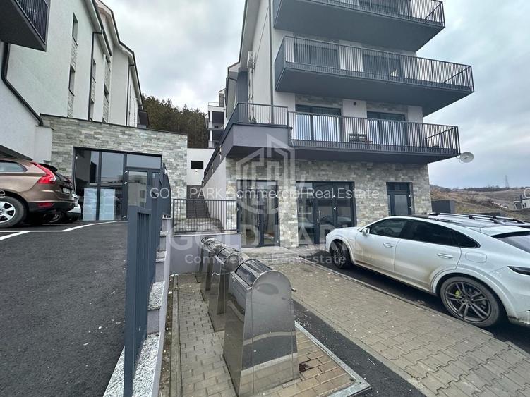 Spatiu Comercial - Zona Donath - Parcari - Vitrina - 20