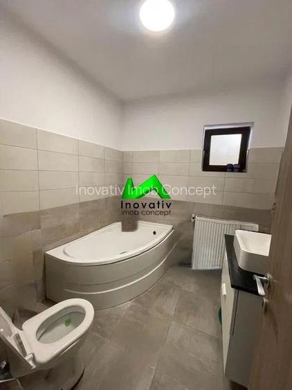 Casa de vanzare singur in curte Zona Cisnadie - 8