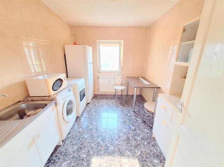 Apartament 2 camere, zona Narcisa - 3