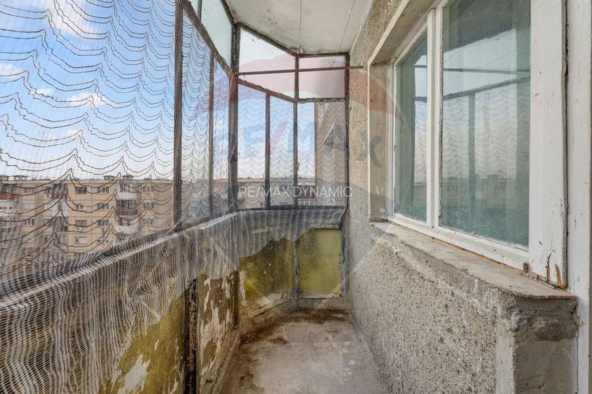 Apartament cu 2 camere de vânzare - zona Alfa - 9