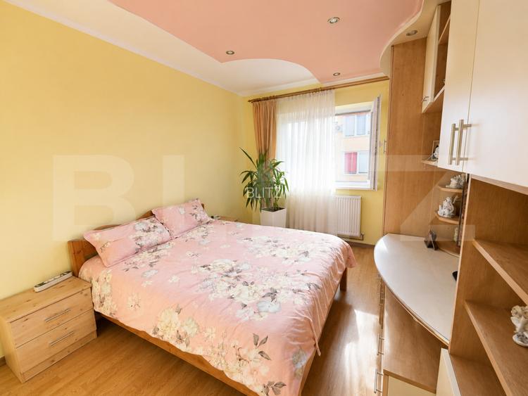 Apartament 3 camere, decomandat, etaj 3/4 - zona Astra - 3