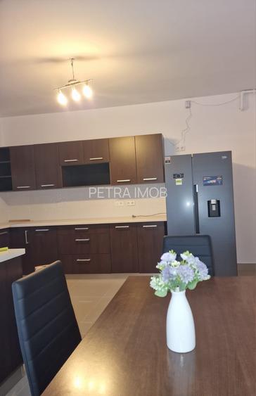 HERASTRAU / VIRGIL MADGEARU 4 CAMERE LIBER - 3