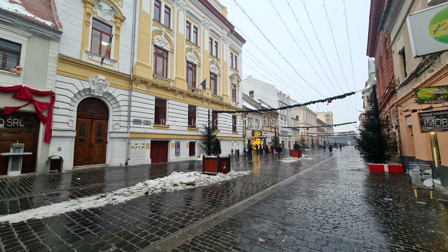 Apartament 2 camere in centrul istoric, renovat cu stil, pe strada Republicii - 20