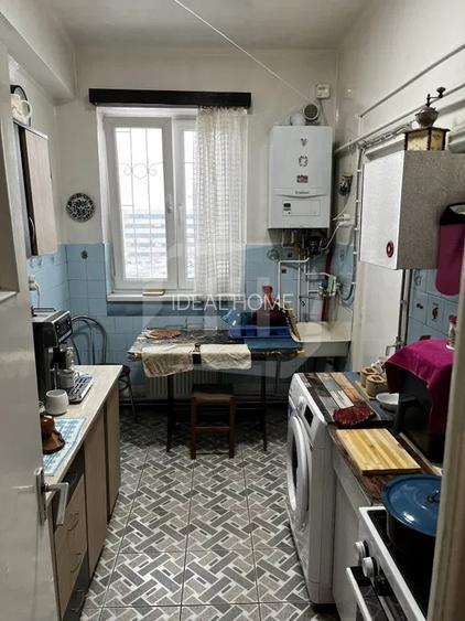 Apartament 3 camere, strada Horea - 4