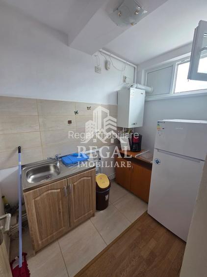 Garsonieră mobilată complet | Centrală nouă | Panoramă superbă - 3
