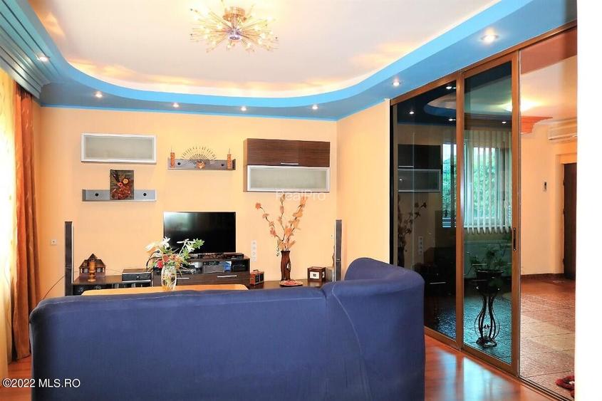 Ovidiu - Str. Nationala, Vila P+1E, teren 1094 mp, vedere la lac! - 49