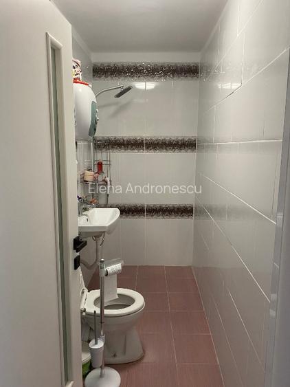 Vand apartament cu 2 camere in zona peninsulara a Constantei - 5
