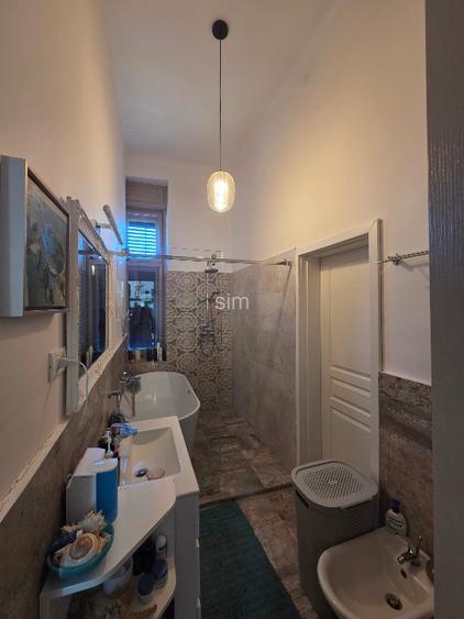 Apartament la casa 4 camere in centru - 6