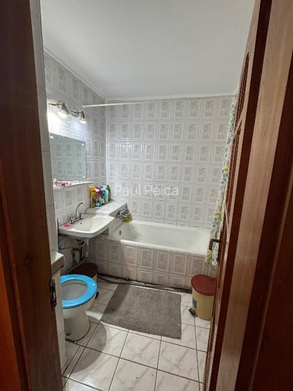 Apartament de vanzare - 13