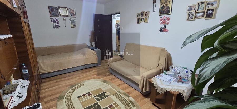 Apartament 2 camere zona Titan decomandat Sector 3 Etaj 1 - 2